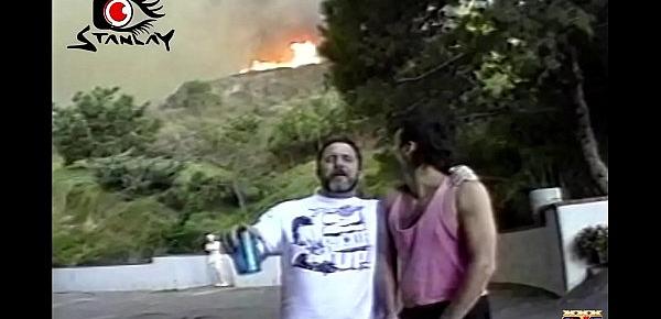  Incêndio na Amazônia O dia que a casa do Buttman queimou na praia de Malibu